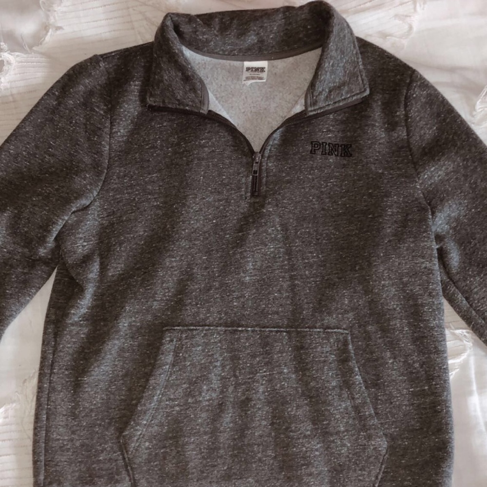 VS pink quarter zip. !